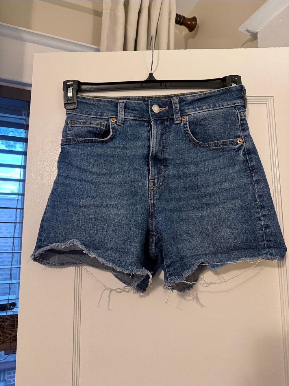H&M Medium Blue Frayed Hem Denim Shorts